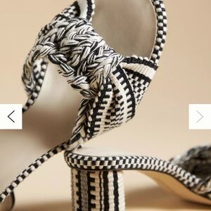 ANTHROPOLOGIE Amambaih Jimena Mules Fabric upper, heel
Leather insole, sole